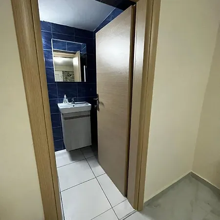 Jenny'S Apartments أغيا ترياس