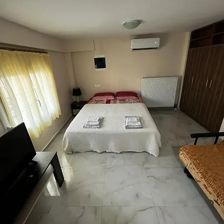 Jenny'S Apartments Αγία Τριάδα