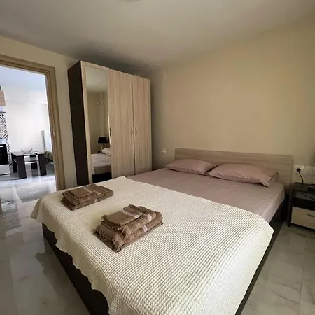 Διαμέρισμα Jenny'S Apartments Αγία Τριάδα